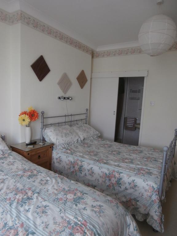 Trevu House Hotel Falmouth Room photo
